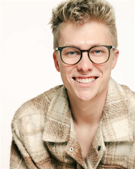 Why the unique acting style of nelson lee is so influential now 17