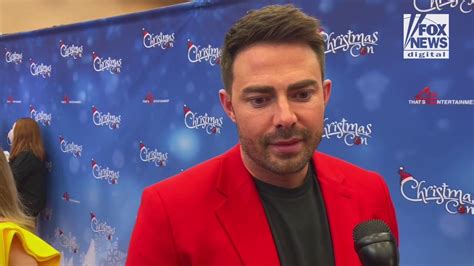 Mean Girls Star Jonathan Bennett On Lindsay Lohans Return To Acting Co Hosting Christmascon