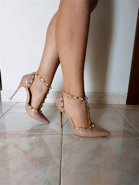 New Here Nudes Heels NUDE PICS ORG