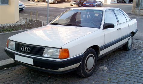 1989 Audi 100 - Information and photos - MOMENTcar