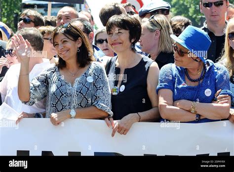 Paris Mayor Anne Hidalgo Attending The Paris Gay Pride Marche Des Fiertes In Paris