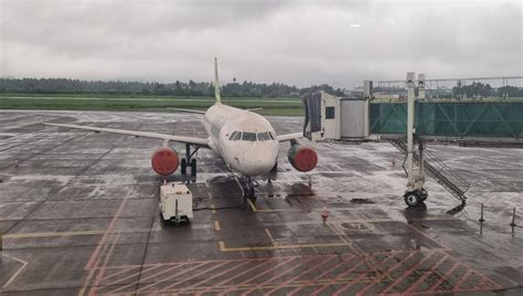 Dampak Abu Vulkanik Gunung Ruang Operasional Bandara Sam Ratulangi