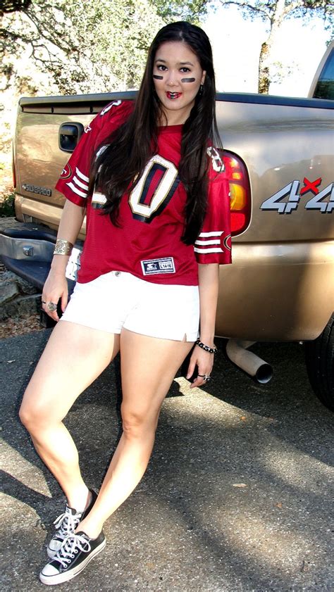 Wtfab What To Wear To A Football Game