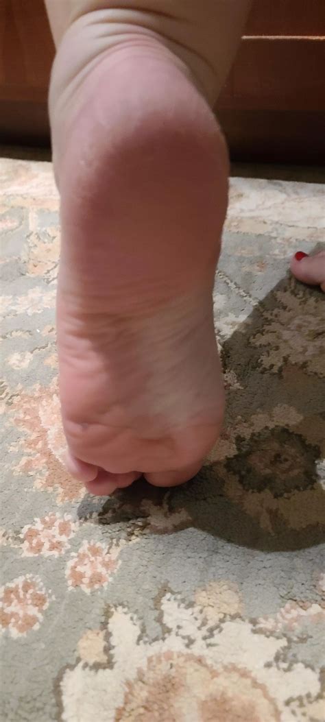 Rub Lotion On Them Nudes FeetInYourFace NUDE PICS ORG