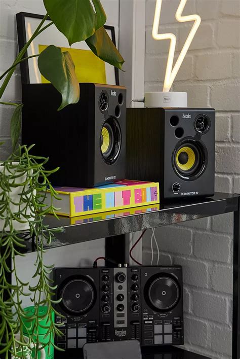 Hercules Dj Monitor 32 Speakers Urban Outfitters Uk
