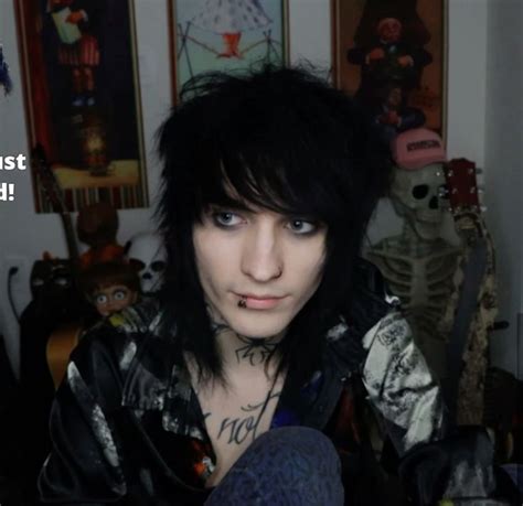 Johnnie Guilbert Johnnie Guilbert Cute Emo Guys Hot Emo Guys