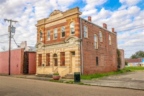 Snapshots: Port Gibson - The Town Too Beautiful to Burn — Miles 2 Go