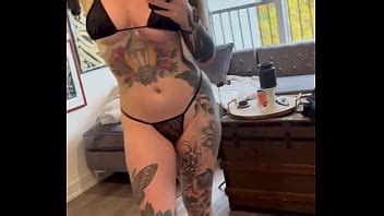 I Dont Think This Bikini Fits XNXX