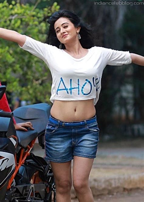 Harshika Poonacha Kannada Actress T1 28 Hot Navel Photo Indiancelebblog