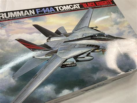 Grumman F 14A Tomcat Black Knights TAMIYA 1 32 Scale Plastic Model Kit