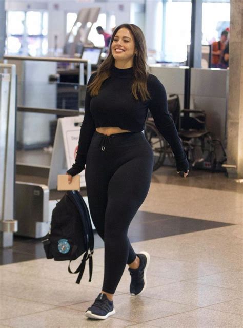 5 Best Plus Size Airport Outfits You Should Try Chic And Aesthetic Plus Size Airport Outfits