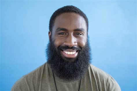 5 Beard Problems Black Men Really Face (And The Solutions)