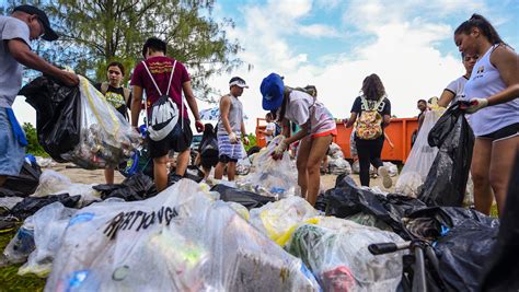 banning of plastic bags in california