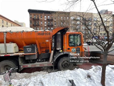 New York City Snow Plow Truck On Streets Of Upper East Side Stock Photo ...