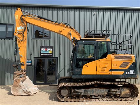 Used 2019 Hyundai HX140LC 2019 For Sale (U337) | Iron & Earth Equipment Ltd