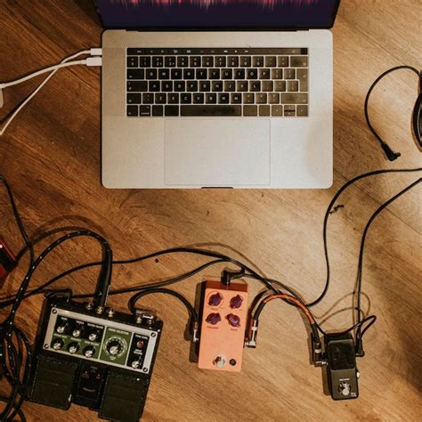 Free Photo Music Aesthetic Recording Studio Laptop And Audio