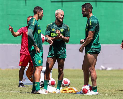 V Deo Confira Como Foi Parte Do Treino Do Fluminense No Ltimo