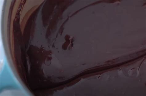 Naked Cake De Brigadeiro E Morango Receitas Porkworld