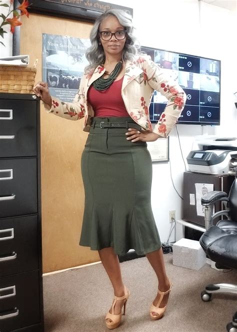 Pin on Goodwill fashion chic (45 years old)