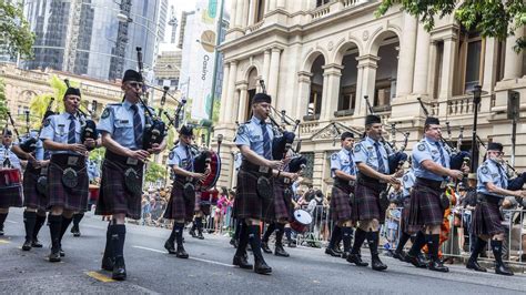 Brisbane Anzac Day Parade Photos The Courier Mail