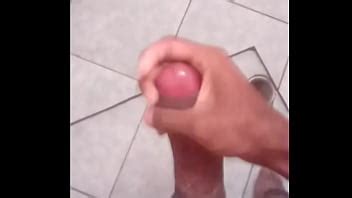 Magrelo Novinho Virgem Gozando No Chuveiro XVIDEOS