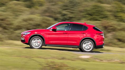 Alfa Romeo Stelvio Review 2022 | Top Gear