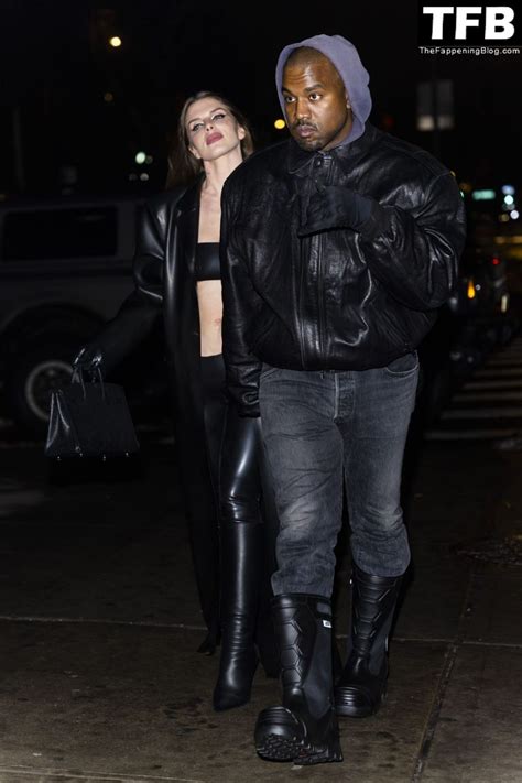 Julia Fox Flaunts Her Sexy Tits In New York 13 Photos PinayFlixx Mega Leaks