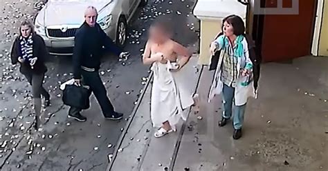 Naked Woman Chases Thief Down Road After Her Purse Is Stolen From Sauna World News Mirror Online