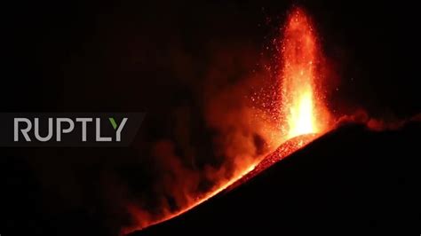 Włochy erupcja wulkanu Etna CDA