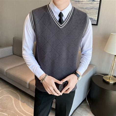 How to Style a Sweater Vest: Your Ultimate Guide - Hunter Games Magazine
