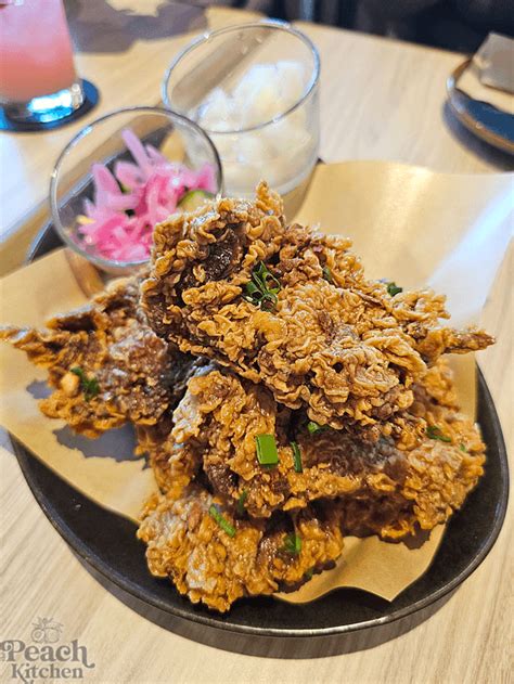 samsam chikin korean cafe kitchen  peach kitchen