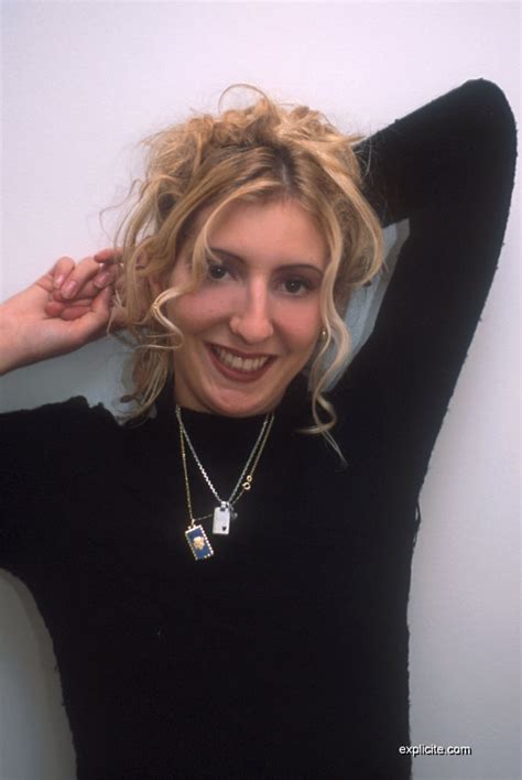 Amatuer Slut Spreads Her Big Hairy Pussy Porn Pictures Xxx Photos Sex Images Pictoa