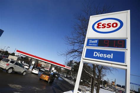 Exxon’s Canadian Unit Sells Gas Stations for $2.1 Billion - WSJ