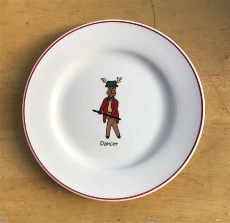 New Ltd Commodities Santas Reindeer Dancer Christmas Plate Salad