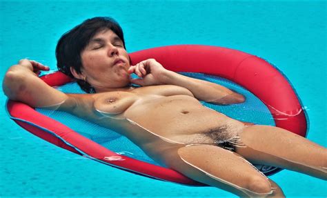 Neighborhood Whore Porn Pic