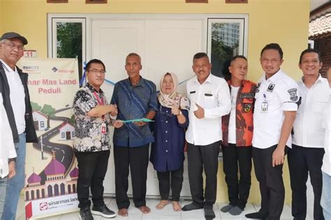 Wujud Kepedulian Sinar Mas Land Kembali Renovasi Rumah Warga Di