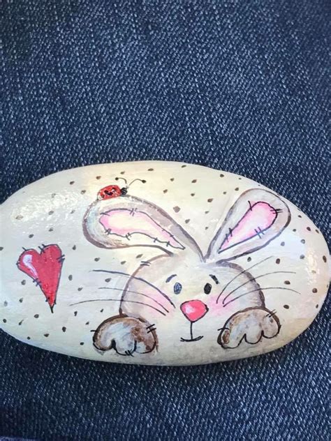 Painted rock animals, Rock painting art, Painted rocks