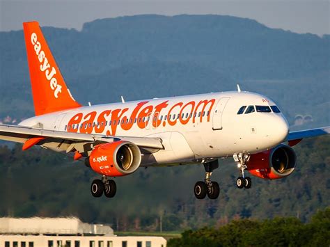 A Couple Were Caught Having Sex In An Easyjet Plane Toilet And Were Met By Police When They