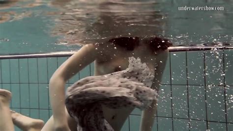 Super Tight Underwater Babe Pussy Loris Licicia Pussy Juicy