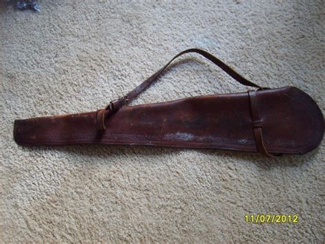 Vintage Leather Gun Rifle Shotgun Case with Straps