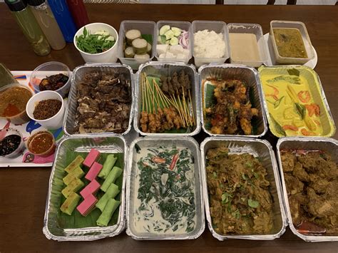 Ciklilyputih The Lifestyle Blogger Menu Hari Raya Set Di Tepi Pantai