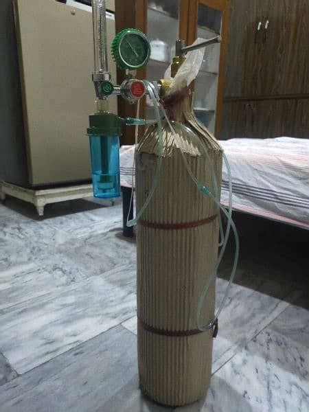 Prefilled Medical Oxygen Cylinder For Sale Oxygen Cylinders 1075940343