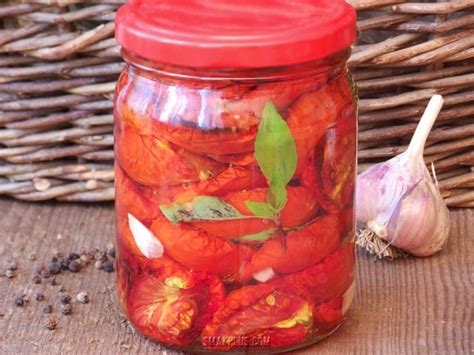 В'ялені помідори по-італійськи | Рецепти з фото SMAKplus