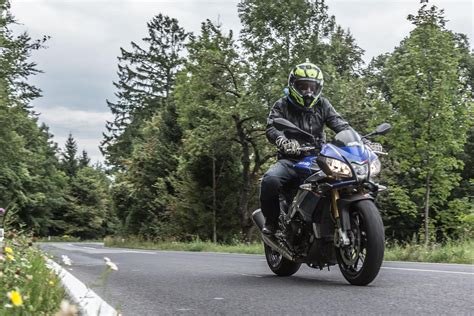 Power Naked Bike Test Aprilia Tuono V RR Vs BMW S R Vs Yamaha MT