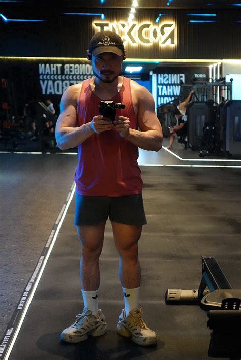 Muscle Gay Porn Pics Nude Men In Free Sex Photos Xhamster