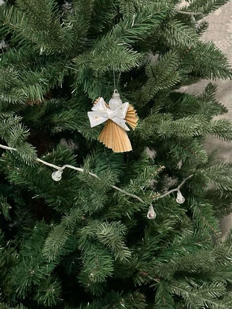 Ангелочек на елке🎄
