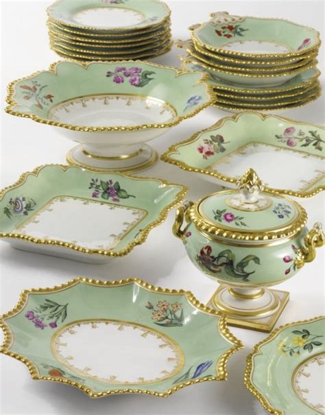 28 Sets of Fine China to Serve Your Fancy Meals on ...