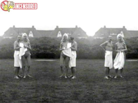 Naked Ute Cremer In Heimat 2 Chronicle Of A Generation