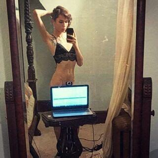 I Am Rosemarie Tsrosemarie Nude OnlyFans NudoStar TV