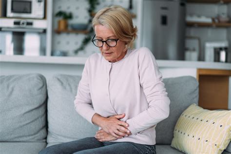Hernia Symptoms: When to Seek Medical Help